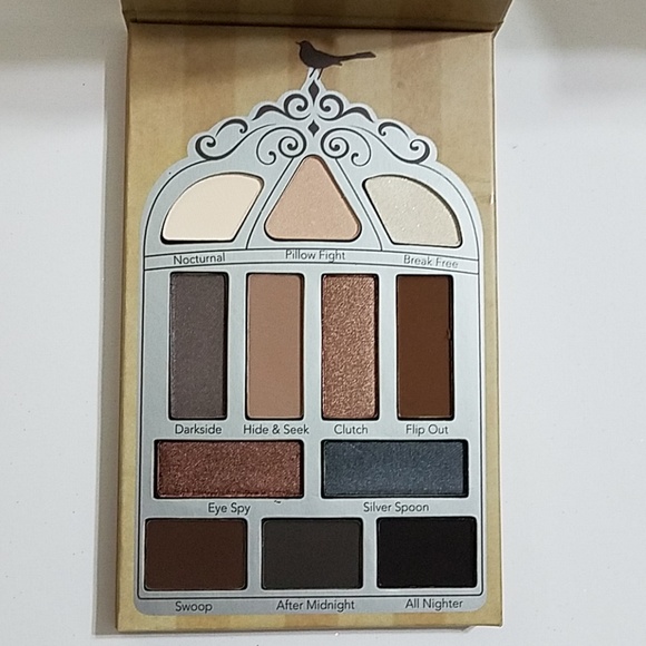 Pretty Vulgar Other - NIGHTINGALE SMOKEY EYESHADOW PALETTE
